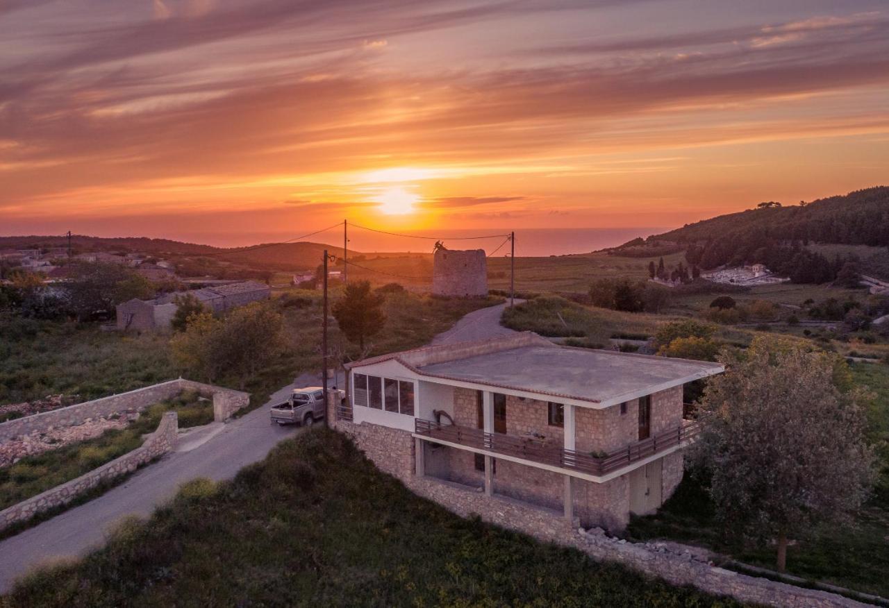 Villa Windmill Near Shipwreck Beach Volimes Exterior photo